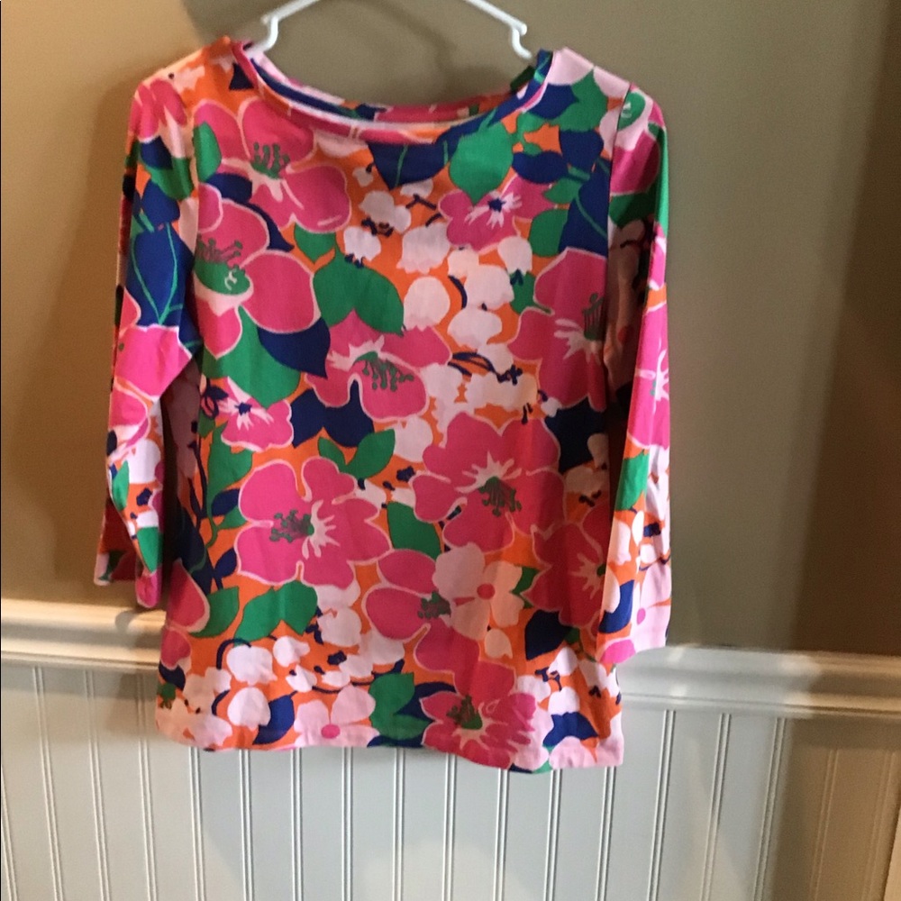 Hawaiian print top